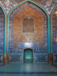 Interior of shah mosque