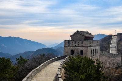 View of the great wall against cloudy sky