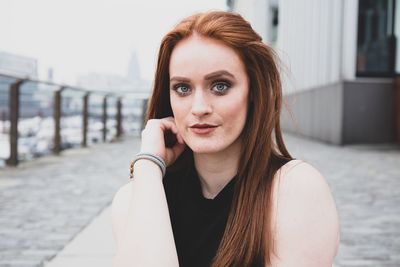 Portrait of beautiful woman smiling