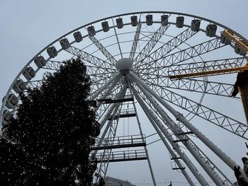 ferris wheel