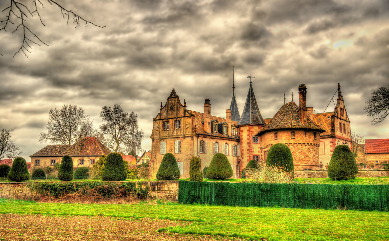 HISTORIC BUILDING AGAINST SKY