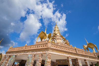 Low angle view of statue of building against sky