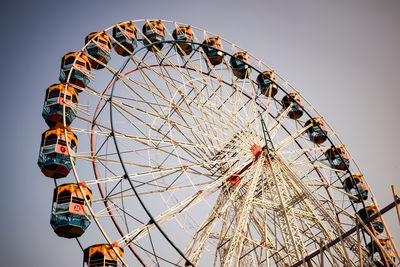 ferris wheel