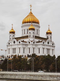 View on the cathedral of christ the savior in moscow