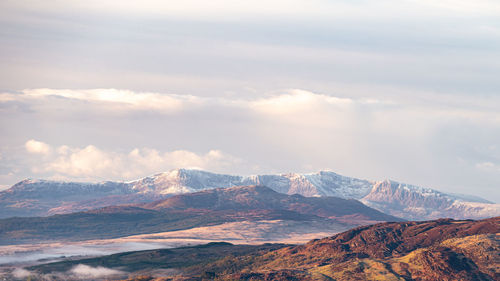 Panoramic view of cadair idris at sunrise in the snowdonia national park, wales, uk.