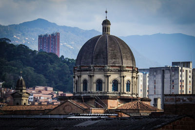 View of cathedral against sky