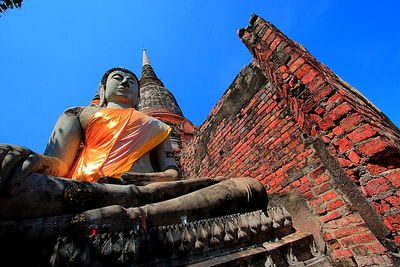 Low angle view of statue against clear sky