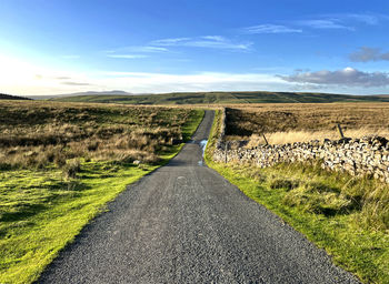 Henside road, as it crosses the moors near, lancliffe, settle, uk