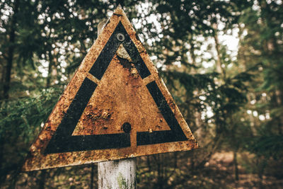 Close-up of rusty sign