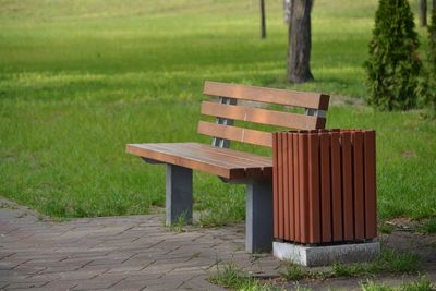 Empty bench in park