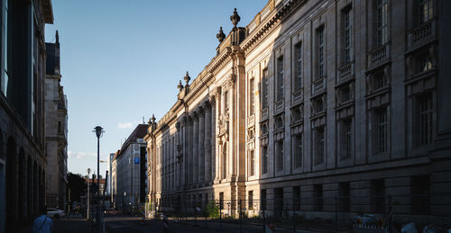 Buildings in city