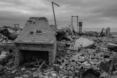 Abandoned built structure against sky