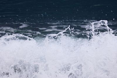 Waves splashing in water