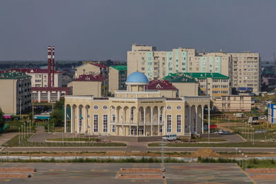 Buildings in city