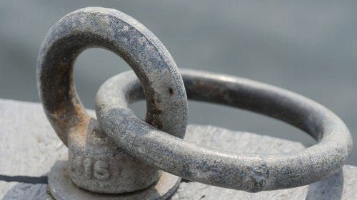 Close-up of rusty chain