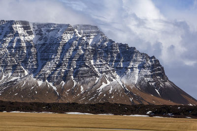 Impressiv volcanic landscape on the snaefellsnes peninsula in iceland