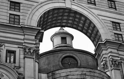 High section of built structure against the sky