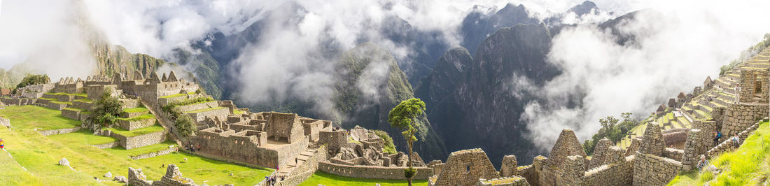 Panoramic view of machu picchu