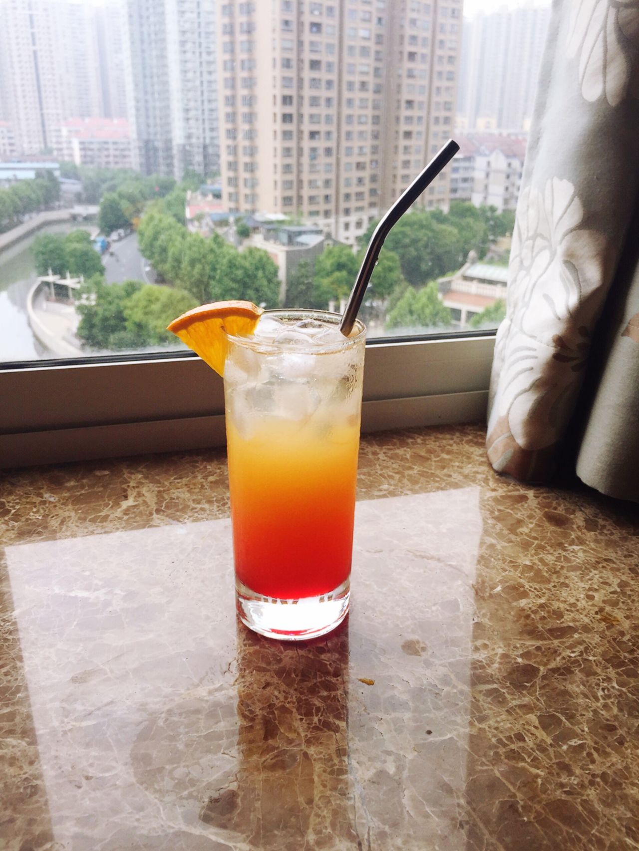 Grapefruit sunrise