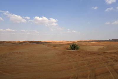 Big red and pink rock, sharjah, uae, off-roading  in uae  visited place by off-roaders