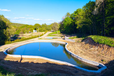 Rustic piscine . decorative pool in the country