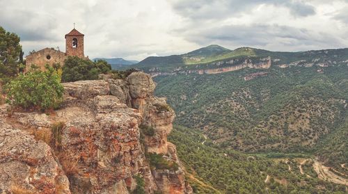 Panoramic view of historic building against sky