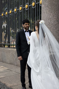 Bride holding bouquet