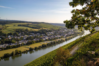 Panoramic view of the moselle valley with the wine village brauneberg in the background 