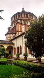 Facade of building with lawn in foreground