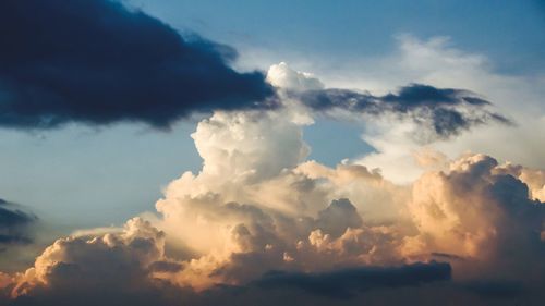 Low angle view of clouds in sky