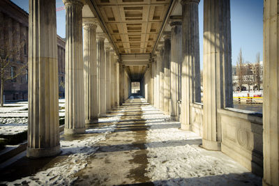 Columns in shopping mall