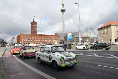 Traffic on road in city