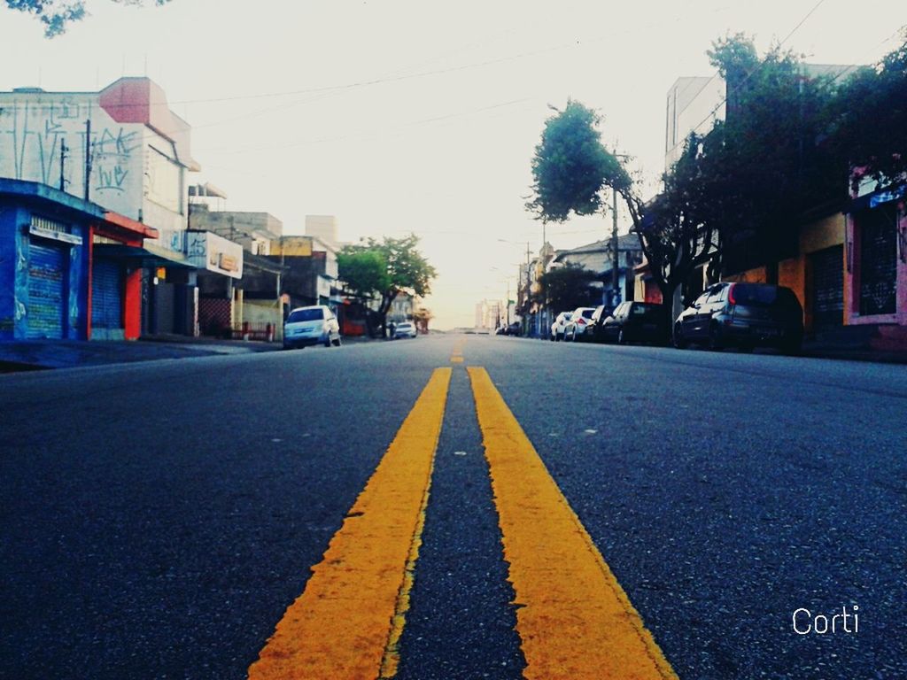 ROAD PASSING THROUGH CITY