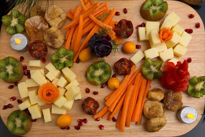 High angle view of chopped vegetables on cutting board