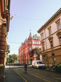 Buildings in city