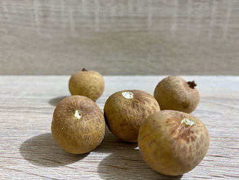 Close-up of apples on table