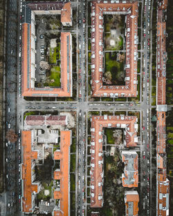 Directly above shot of buildings in city