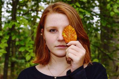 Portrait of a beautiful young woman