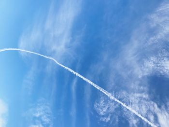 Low angle view of vapor trail in sky