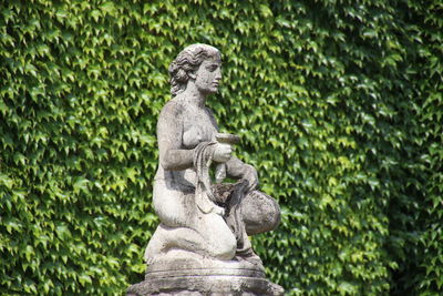 Statue against blurred background