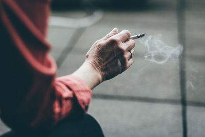 Close-up of man hand