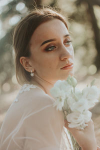 Portrait of a beautiful young woman