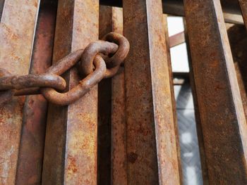 Close-up of rusty chain