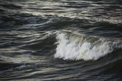 Close-up of wave in sea