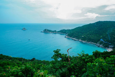 Scenic view of bay against sky