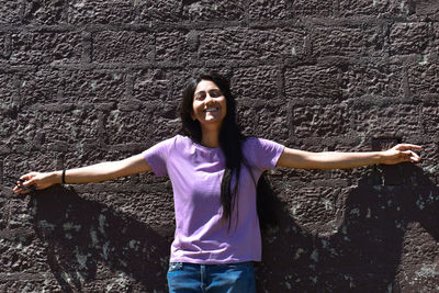 Portrait of a smiling young woman