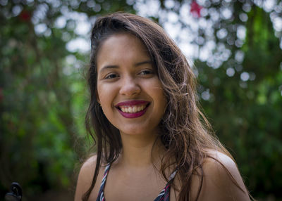 Portrait of a smiling young woman