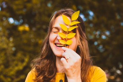 Portrait of smiling young woman