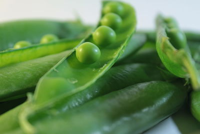 Close-up of green peas