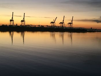 Sunset over melbourne from the bay